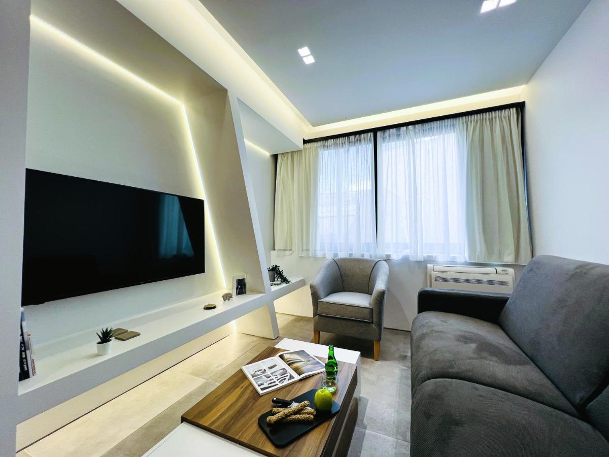 The Dazzling Glimpse Acropolis Suites أثينا المظهر الخارجي الصورة